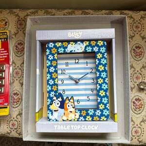Bluey and Bingo Kids Tabletop Clock Analog Display Floral Frame